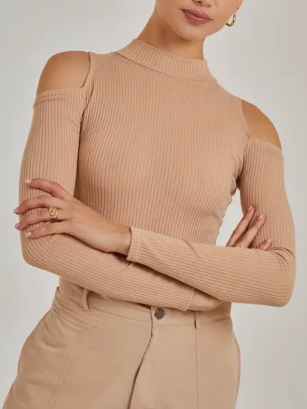 Active Basic Tan Ribbed Cold Shoulder Top‎ M/L